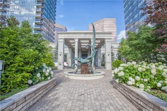 1313 - 15 Greenview Ave, Condo with 2 bedrooms, 2 bathrooms and 1 parking in Toronto ON | Image 2
