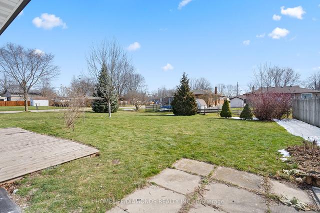 538 Lloyd Ave, House detached with 3 bedrooms, 2 bathrooms and 4 parking in Welland ON | Image 25