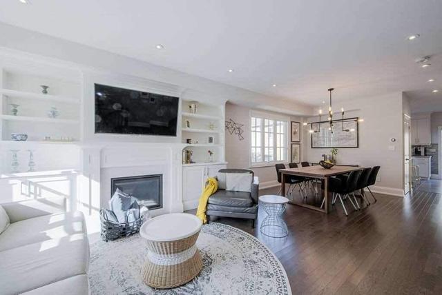 81 Milton St, House detached with 3 bedrooms, 5 bathrooms and 2 parking in Toronto ON | Image 36