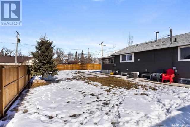 360 Railway Avenue, House detached with 3 bedrooms, 2 bathrooms and null parking in Southey SK | Image 30