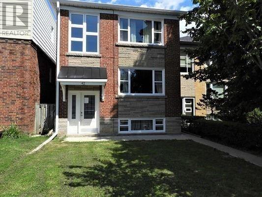 42 Emerald Cres, House detached with 3 bedrooms, 1 bathrooms and 1 parking in Toronto ON | Image 11