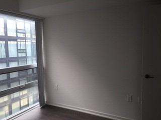 lph05 - 36 Lisgar St, Condo with 2 bedrooms, 2 bathrooms and 1 parking in Toronto ON | Image 5