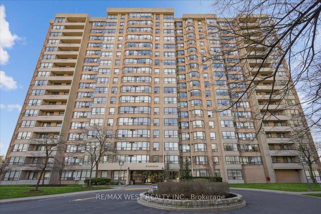1510 - 10 Malta Ave, Condo with 2 bedrooms, 2 bathrooms and 1 parking in Brampton ON | Image 1