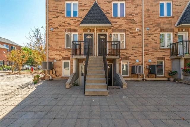 unit210 - 1530 Weston Rd, Townhouse with 3 bedrooms, 2 bathrooms and 1 parking in Toronto ON | Image 1