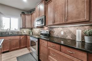 13112 Coventry Hills Way Ne, House detached with 3 bedrooms, 2 bathrooms and 4 parking in Calgary AB | Image 3