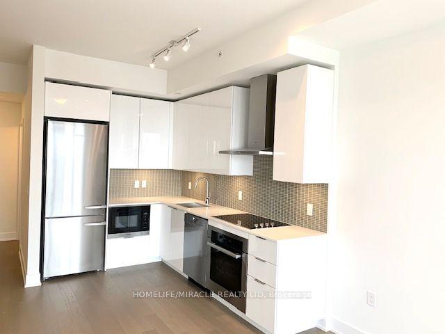 lph01a - 30 Shore Breeze Dr, Condo with 1 bedrooms, 1 bathrooms and 1 parking in Toronto ON | Image 11