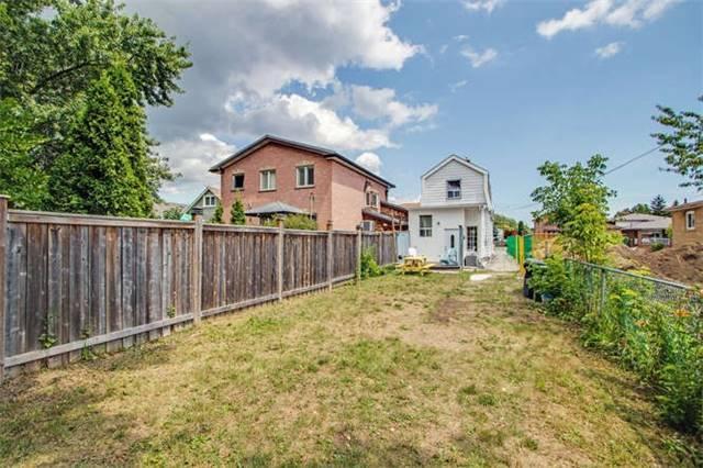 80 Commonwealth Ave, House detached with 2 bedrooms, 3 bathrooms and 1 parking in Toronto ON | Image 17