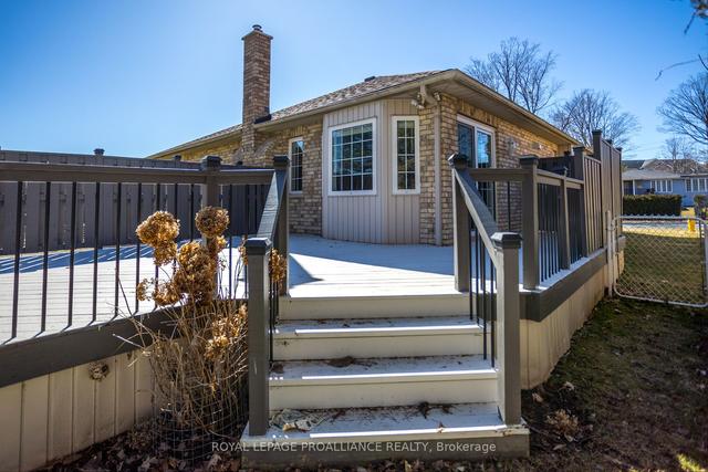 1776 Waddell Ave, House detached with 2 bedrooms, 2 bathrooms and 4 parking in Peterborough ON | Image 28