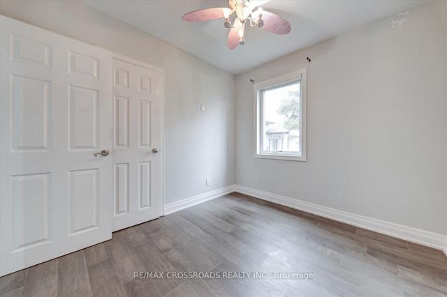 130 Portsdown Rd, House detached with 3 bedrooms, 2 bathrooms and 5 parking in Toronto ON | Image 4