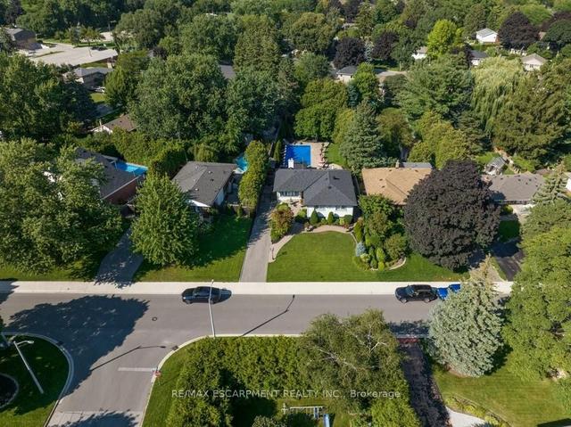 371 Strathcona Dr, House detached with 3 bedrooms, 2 bathrooms and 3 parking in Burlington ON | Image 30