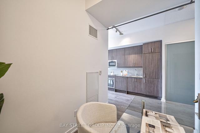 508 - 297 College St, Condo with 1 bedrooms, 1 bathrooms and 0 parking in Toronto ON | Image 8