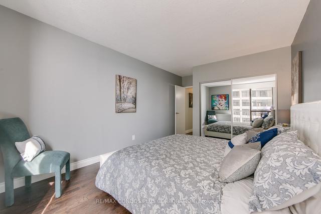 1001 - 33 Harbour Sq, Condo with 1 bedrooms, 1 bathrooms and 1 parking in Toronto ON | Image 17
