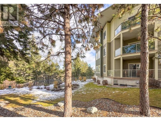 106 - 2120 Shannon Ridge Drive, Condo with 2 bedrooms, 2 bathrooms and null parking in West Kelowna BC | Image 49