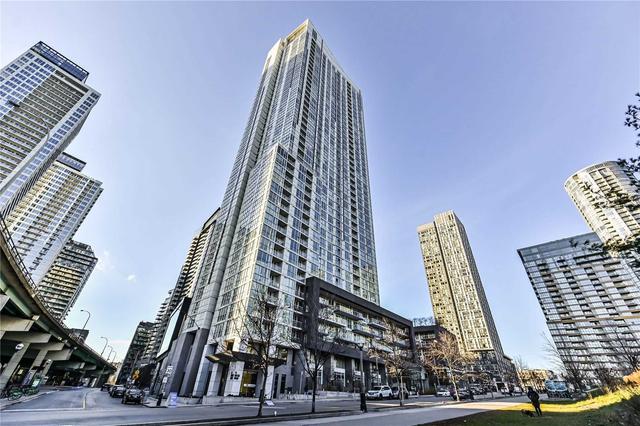 4512 - 75 Queens Wharf Rd, Condo with 1 bedrooms, 1 bathrooms and 1 parking in Toronto ON | Image 1
