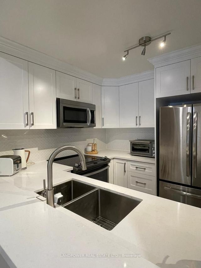 a19 - 108 Finch Ave W, Townhouse with 2 bedrooms, 2 bathrooms and 3 parking in Toronto ON | Image 9