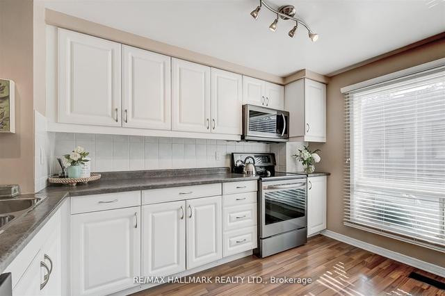 17 Dutch Myrtleway, Townhouse with 3 bedrooms, 4 bathrooms and 2 parking in Toronto ON | Image 26