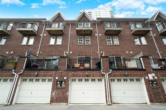 th24 - 6 Windermere Ave, Townhouse with 3 bedrooms, 2 bathrooms and 2 parking in Toronto ON | Image 15