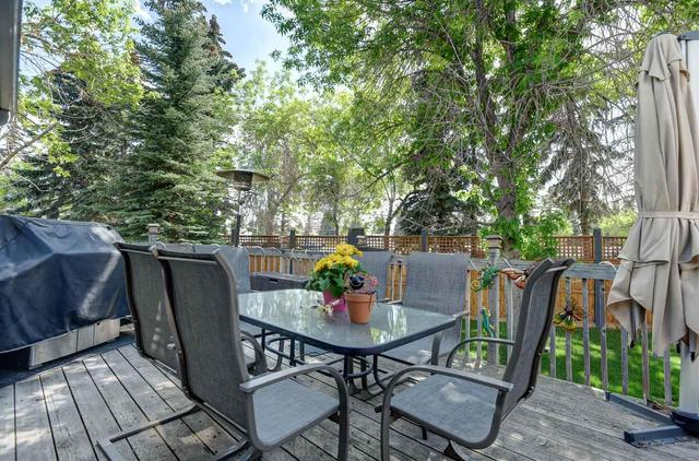 127 Douglas Woods Place Se, House detached with 4 bedrooms, 3 bathrooms and 4 parking in Calgary AB | Image 35