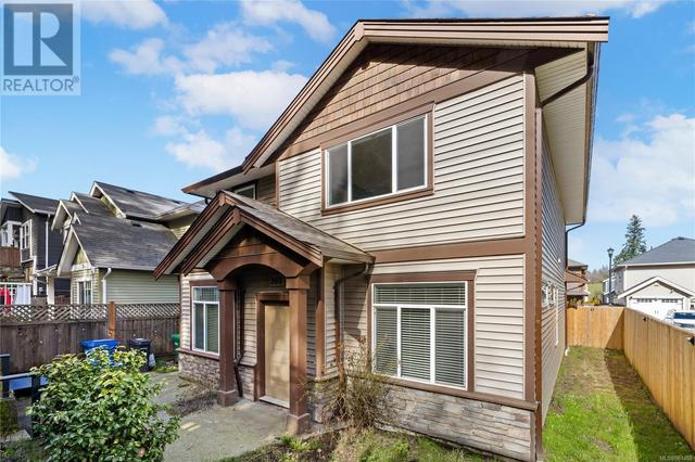 360 9th St, House detached with 3 bedrooms, 3 bathrooms and 2 parking in Nanaimo BC | Image 9