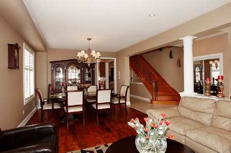 81 Royview Cres, House detached with 4 bedrooms, 4 bathrooms and 4 parking in Vaughan ON | Image 4