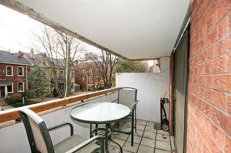 th92 - 86 Gloucester St, Townhouse with 2 bedrooms, 3 bathrooms and 2 parking in Toronto ON | Image 8