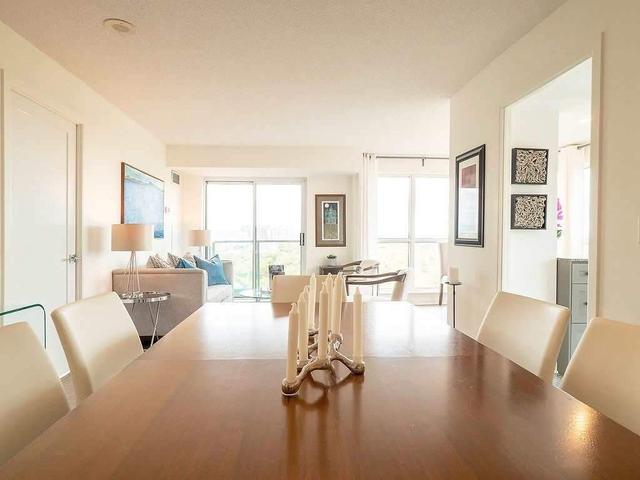 2805 - 8 Park Rd, Condo with 2 bedrooms, 2 bathrooms and 2 parking in Toronto ON | Image 15