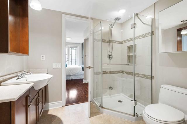 th18 - 70 Byng Ave, Townhouse with 2 bedrooms, 3 bathrooms and 1 parking in Toronto ON | Image 6