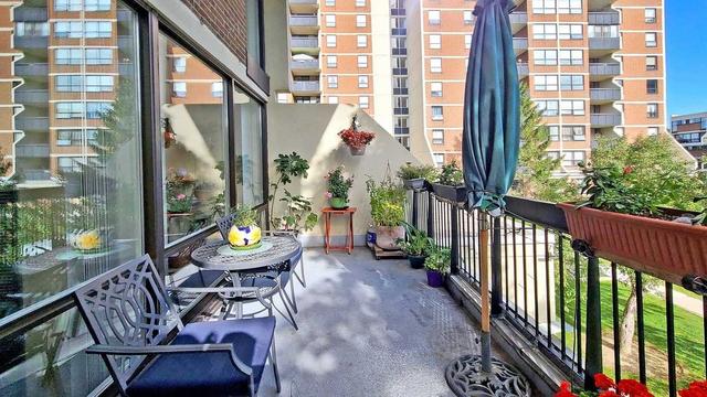 201 - 364 The East Mall, Townhouse with 2 bedrooms, 3 bathrooms and 1 parking in Toronto ON | Image 34