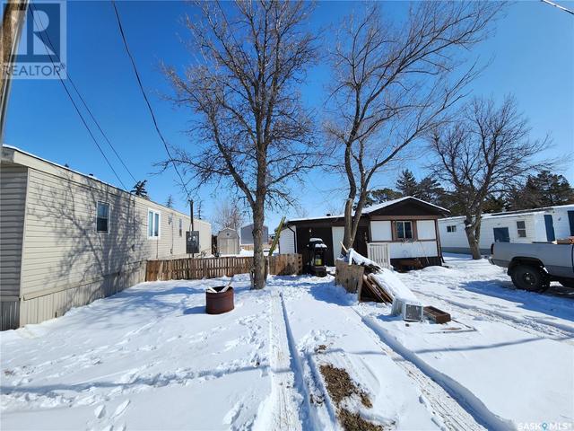 109 Larch Street, Home with 2 bedrooms, 1 bathrooms and null parking in Caronport SK | Image 23