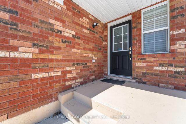 59 Eastway St, House semidetached with 3 bedrooms, 4 bathrooms and 5 parking in Brampton ON | Image 12