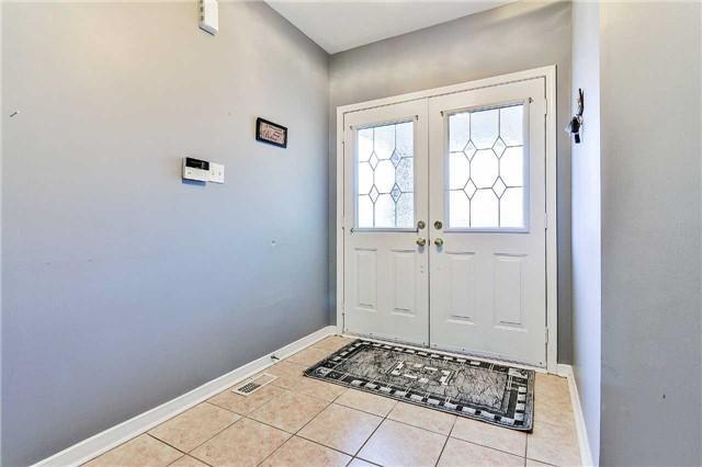 80 Native Landing Cres, House semidetached with 3 bedrooms, 4 bathrooms and 2 parking in Brampton ON | Image 3