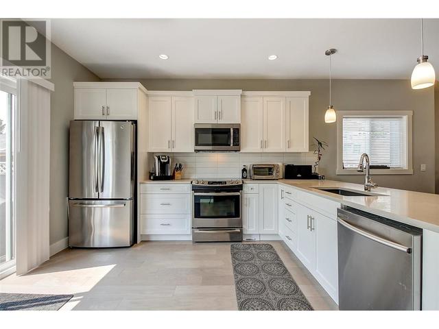 1480 Inkar Road, House detached with 3 bedrooms, 2 bathrooms and 3 parking in Kelowna BC | Image 5