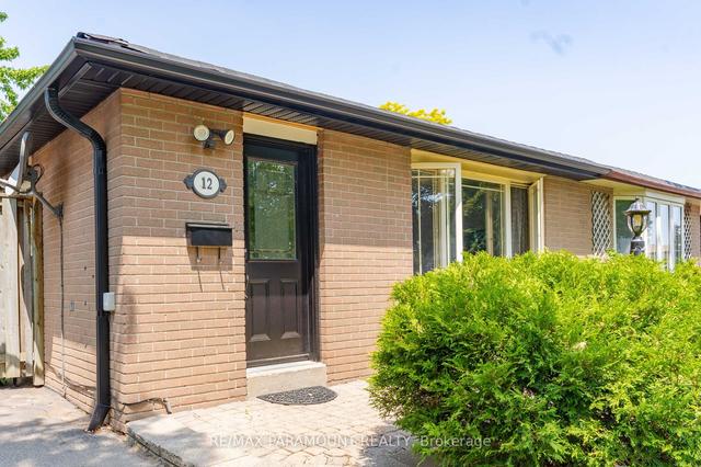 12 Fallingdale Cres, House semidetached with 3 bedrooms, 2 bathrooms and 3 parking in Brampton ON | Image 23