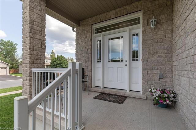 1285 Frank Street, House detached with 3 bedrooms, 2 bathrooms and 4 parking in Kingston ON | Image 3