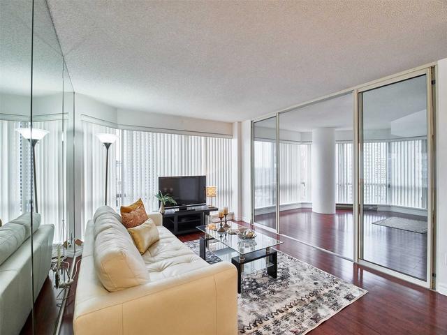 1703 - 1001 Bay St, Condo with 2 bedrooms, 2 bathrooms and 1 parking in Toronto ON | Image 3