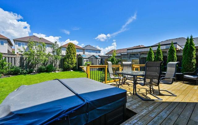80 Bathgate Cres, House detached with 3 bedrooms, 3 bathrooms and 3 parking in Clarington ON | Image 30