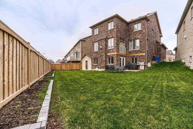 138 Beaconsfield Dr, House detached with 4 bedrooms, 5 bathrooms and 6 parking in Vaughan ON | Image 26