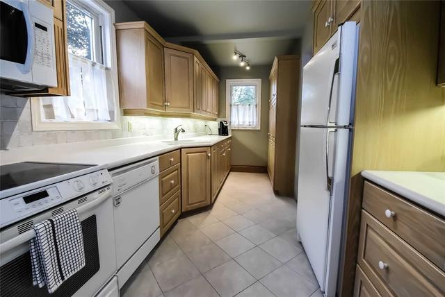 20 Lincoln Ave, House detached with 2 bedrooms, 2 bathrooms and 4 parking in St. Catharines ON | Image 9