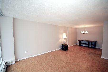 405 - 11 Neilson Dr, Condo with 3 bedrooms, 2 bathrooms and 1 parking in Toronto ON | Image 3