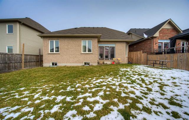 70 Lambert Cres, House detached with 4 bedrooms, 3 bathrooms and 6 parking in Brantford ON | Image 24