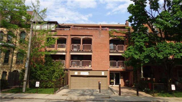 th 9 - 17 Pembroke St, Townhouse with 3 bedrooms, 2 bathrooms and 1 parking in Toronto ON | Image 1