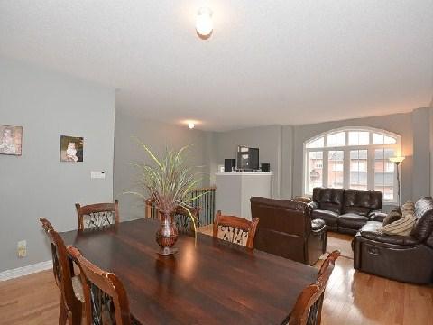 th14 - 700 Summeridge Dr, House attached with 3 bedrooms, 3 bathrooms and 2 parking in Vaughan ON | Image 3