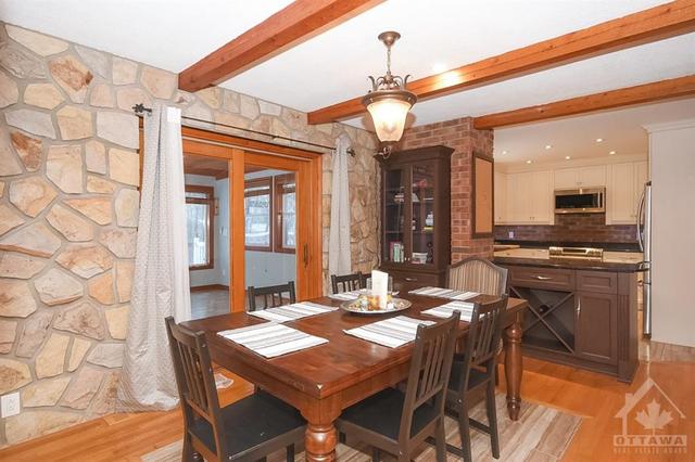 8395 County Road 17 Road, House detached with 3 bedrooms, 3 bathrooms and 6 parking in Clarence Rockland ON | Image 8