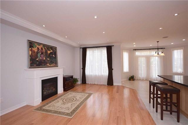541 Gardenbrook Ave, House detached with 4 bedrooms, 4 bathrooms and 4 parking in Oakville ON | Image 7