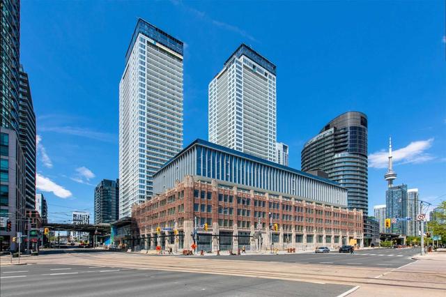 4512 - 17 Bathurst St, Condo with 1 bedrooms, 1 bathrooms and 0 parking in Toronto ON | Image 1