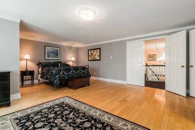 3274 Mead Cres, House detached with 4 bedrooms, 3 bathrooms and 4 parking in Burlington ON | Image 10