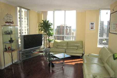 uph02 - 28 Byng Ave, Condo with 2 bedrooms, 2 bathrooms and 2 parking in Toronto ON | Image 3