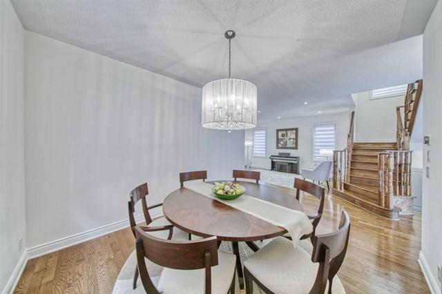 29 Altus Park Dr, House detached with 4 bedrooms, 4 bathrooms and 4 parking in Vaughan ON | Image 32