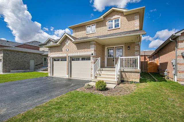 2127 Osbond Rd, House detached with 3 bedrooms, 3 bathrooms and 6 parking in Innisfil ON | Image 1