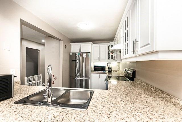 43 - 399 Vodden St E, Townhouse with 3 bedrooms, 3 bathrooms and 2 parking in Brampton ON | Image 2